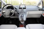 Lexus HS250h 2009 года